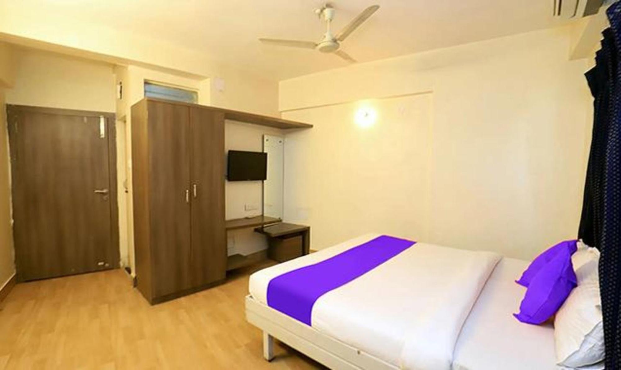 Fabhotel Devpriya Аурангабад Екстериор снимка
