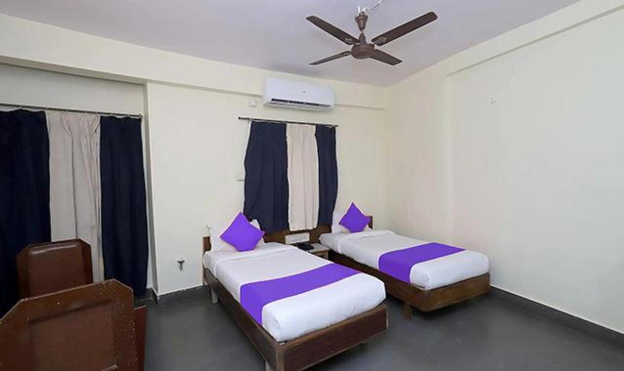 Fabhotel Devpriya Аурангабад Екстериор снимка